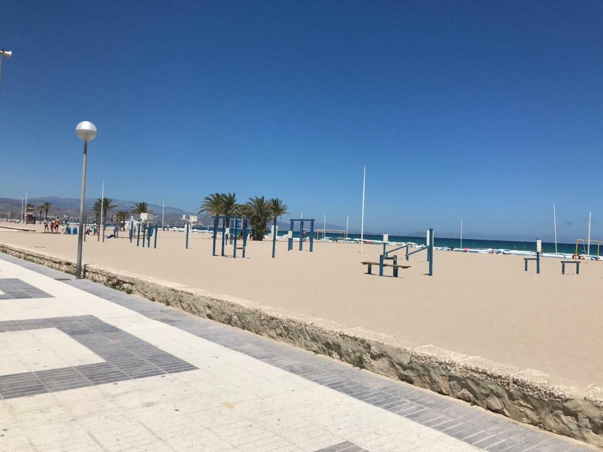 Ferienwohnung Im Zentrum Alicante Zewnętrze zdjęcie